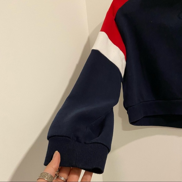 Cropped sweater - Picture 3 of 3